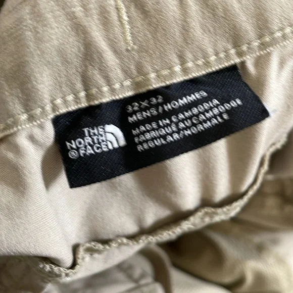 The North Face - Classic Zip Off Short Pants - Khaki - 32x32 - Picture 14 of 15